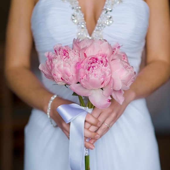 Maggie Sottero Reese wedding dress - Picture 7 of 16
